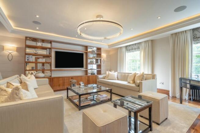 8693455-interior05