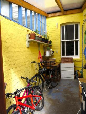 Photo 15
