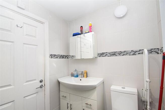 2 bed Maisonette for sale Image 8