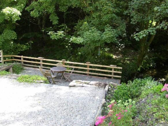 Photo 13
