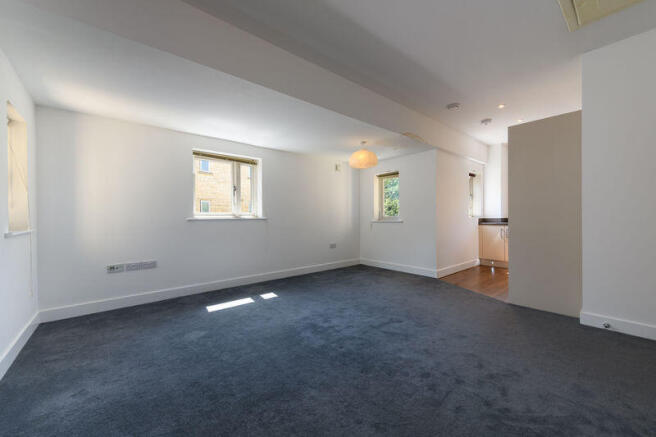 Sitting/Dining Room