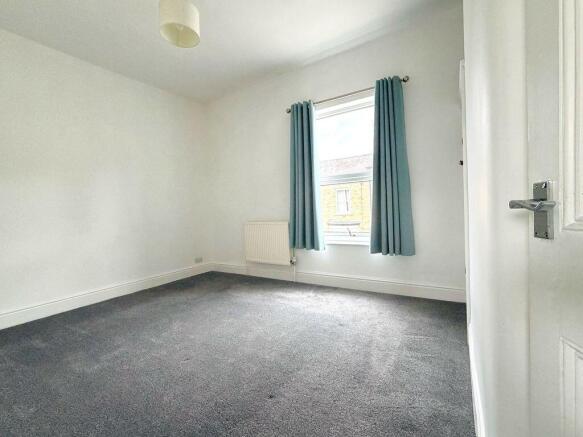 2 bed Terraced for sale Image 10