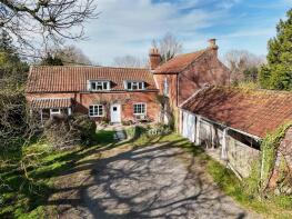 The Walnut Tree, Kenninghall Road, Banham NR16 2HB