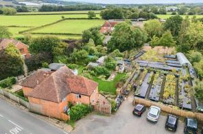 1, Wood Cottages, Maidstone Road, Nettlestead ME18 5HJ