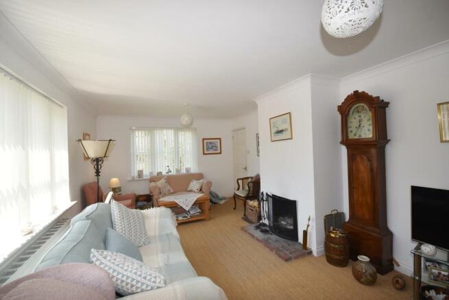 Sitting Room..JPG