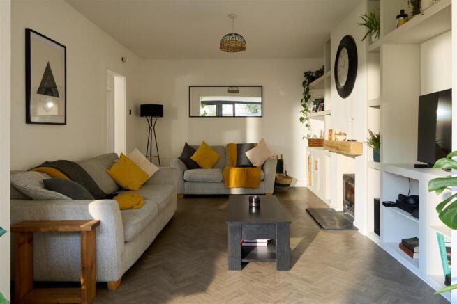 Lounge_002.jpg