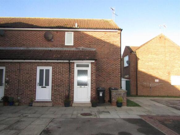 1 bed Flat for sale Image 11