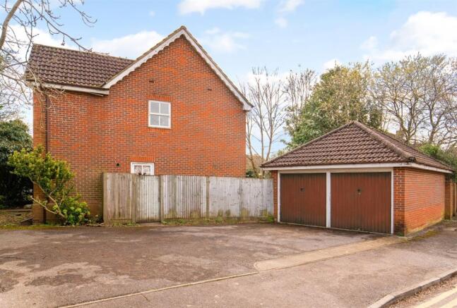 Detached Double Garage