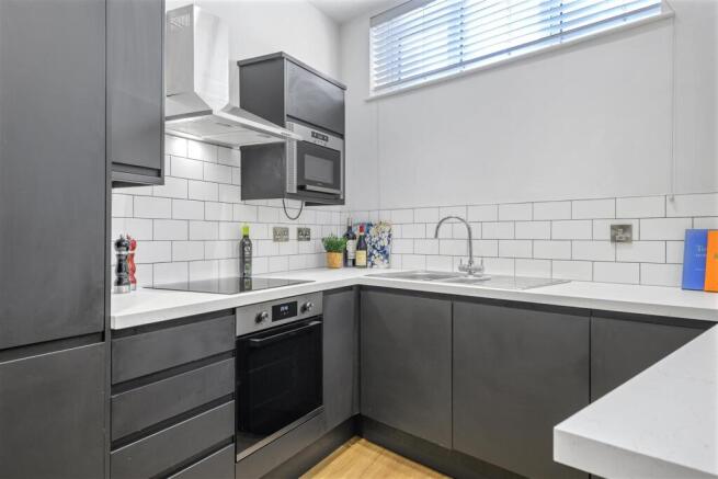 1 Parliament Point-Hi-5.jpg