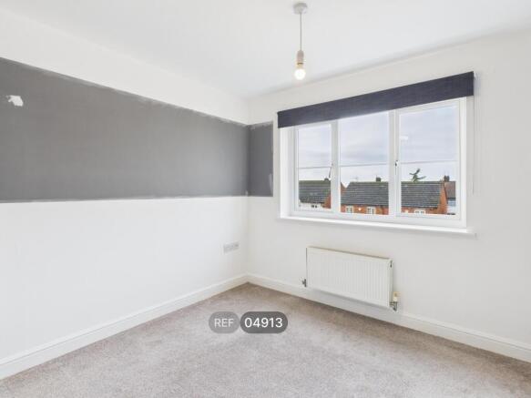 2 bed Apartment to rent Image 11