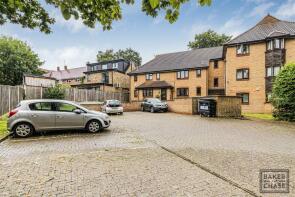 5, 1a Woodside Court, Perry Mead, Enfield EN2 8BZ