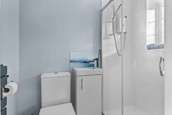 3 bed Semi-Detached for sale Image 7