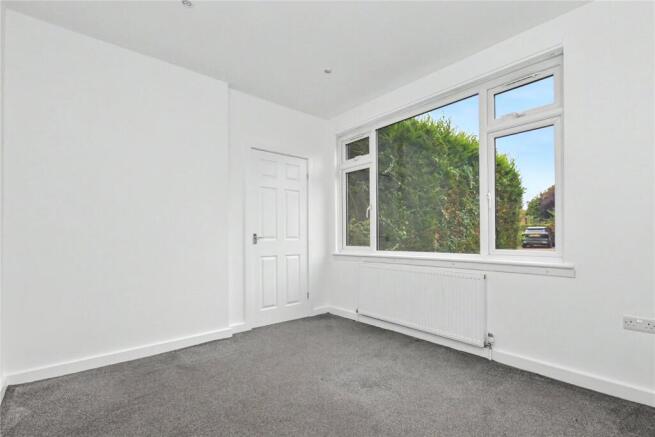 5 bed Semi-Detached for sale Image 6