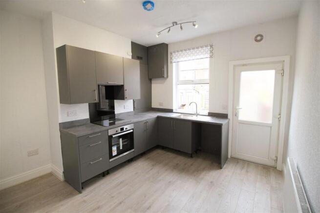 Kitchen..jpg