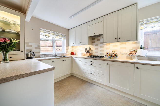 1415854-14-699321...