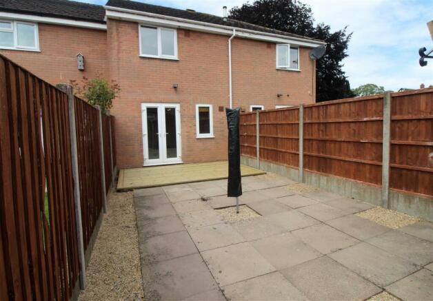 Rear garden...jpg