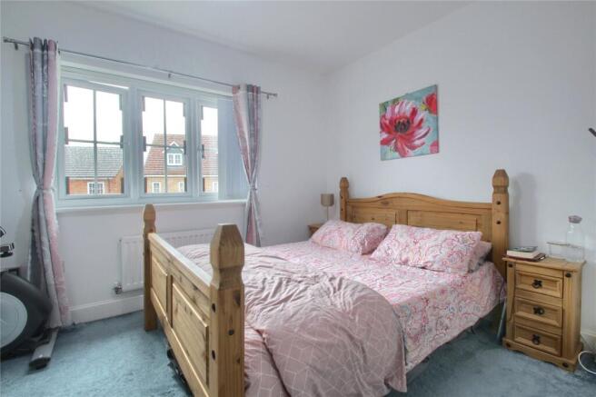 4 bed Detached for sale Image 9