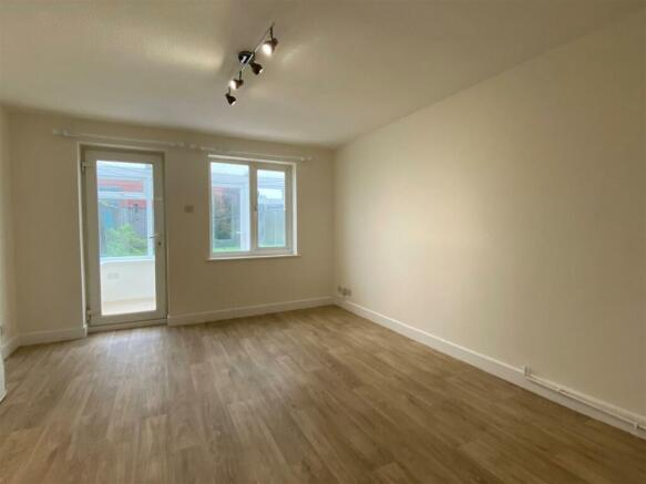 Lounge.jpg