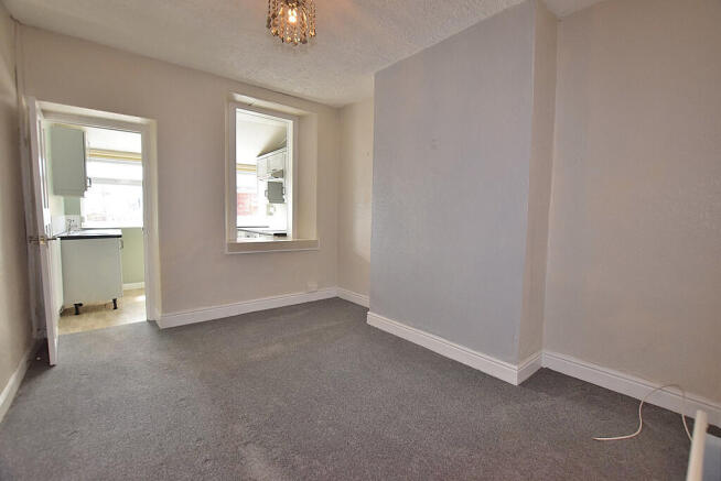 2 bed Terraced for sale Image 4