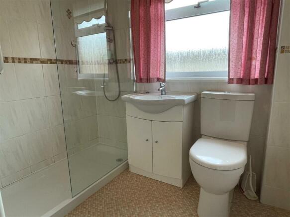 shower room.JPG