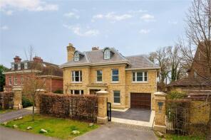 8, Ellerton Road, West Wimbledon, London SW20 0EP