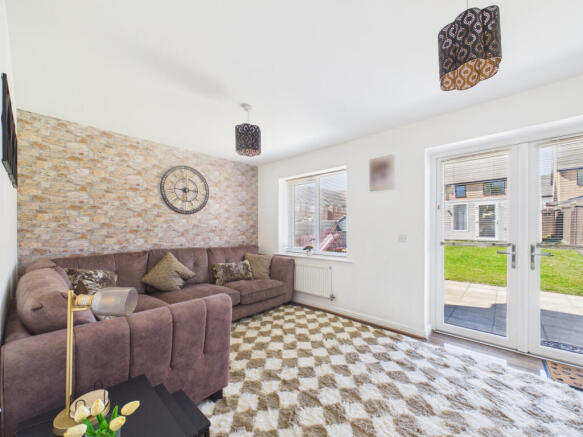 3 bed Semi-Detached for sale Image 6