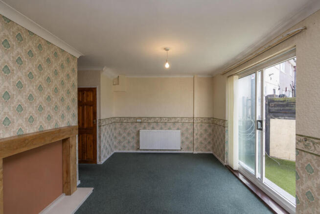 3 bed Semi-Detached for sale Image 6