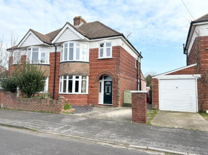 Bentham Road, Alverstoke, Gosport PO12 2HN
