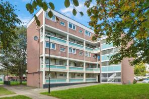 Flat 9, Wimborne House, Irving Road, Southampton SO16 4EE