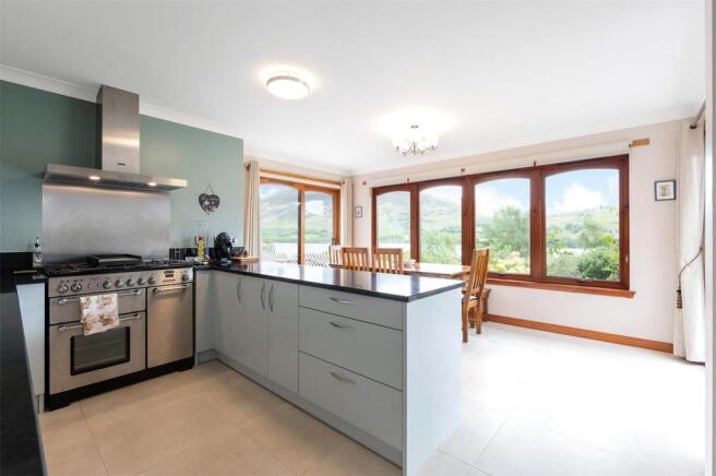 Kitchen/Dining