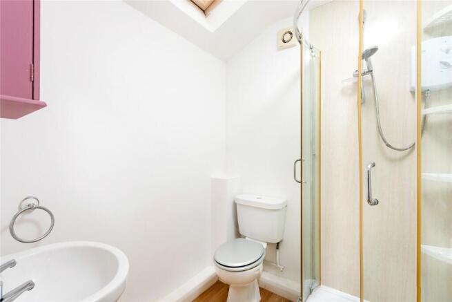 Annexe Shower Room