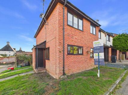 Hilton Close, Manningtree, Essex, CO11