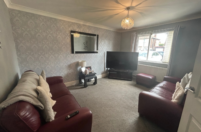 3 bed Semi-Detached for sale Image 5