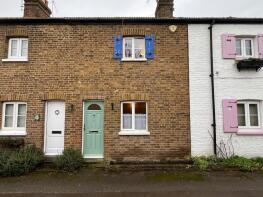 5, Elm Cottages, Holyport Street, Holyport, Maidenhead SL6 2JU