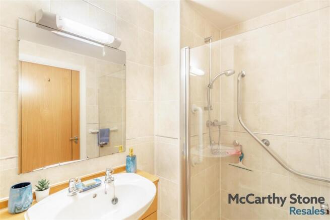 1 bed Apartment for sale Image 10