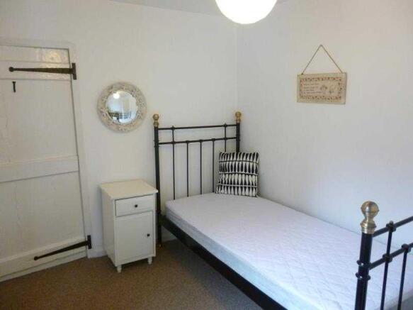 Cosy Single Bedroom / Guest Room
