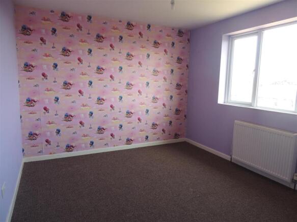 Bedroom: