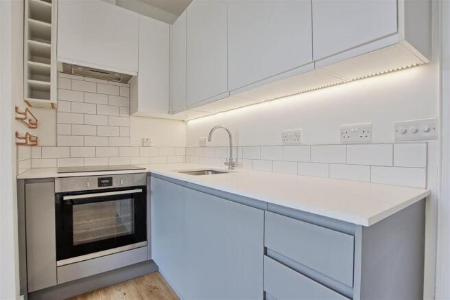 Kitchen 4.jpg