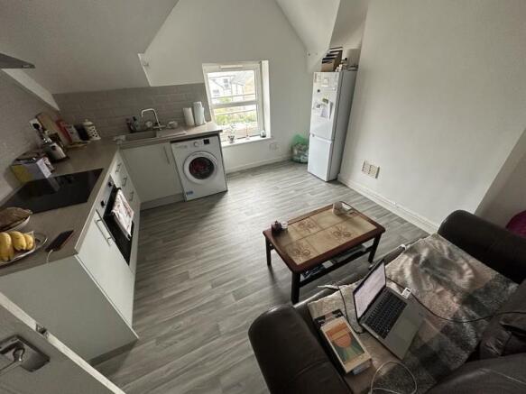 1 Bedroom Flat, Close to City Centre