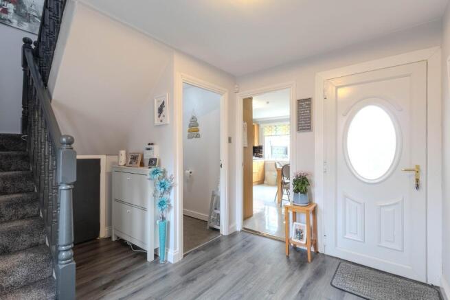 21, Loch Lea, Kirkintilloch, Glasgow, G66 2ND photo 2