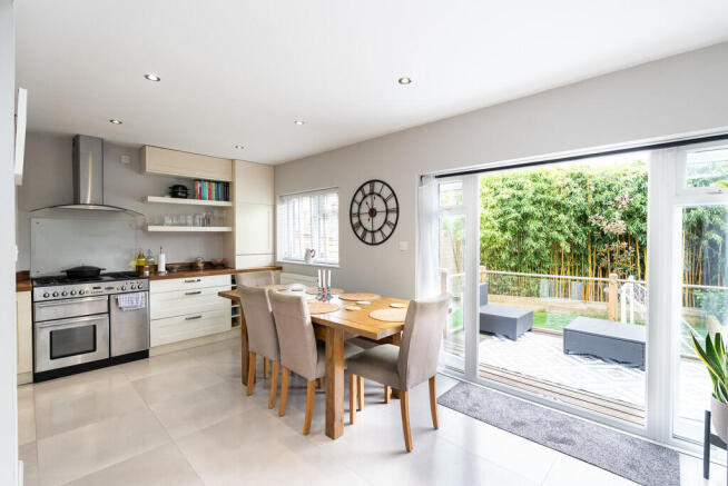 Tollgate Road, Dorking photo 4