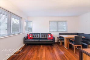 10, Candishe House, Queen Elizabeth Street, London SE1 2LP