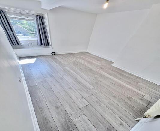 2 bed Cottage to rent Image 5