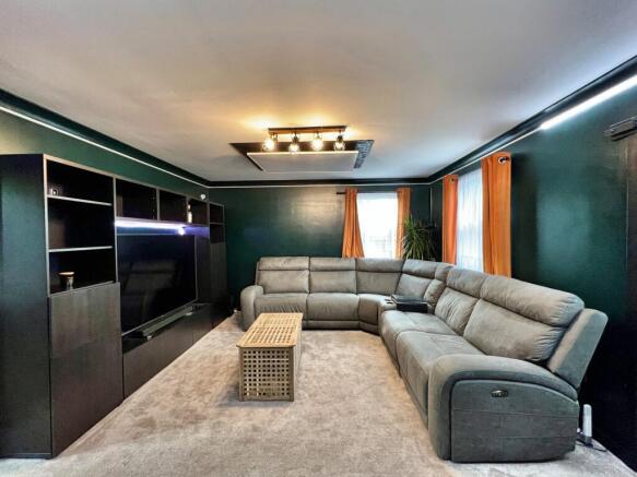 Apple Cottage, Silver Street, Creetown - Williamso