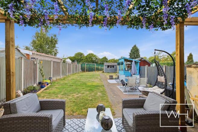 3 bed House for sale Image 4