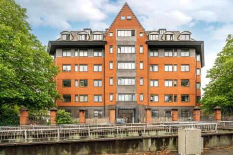 Verona Apartments, Sl1 1yl