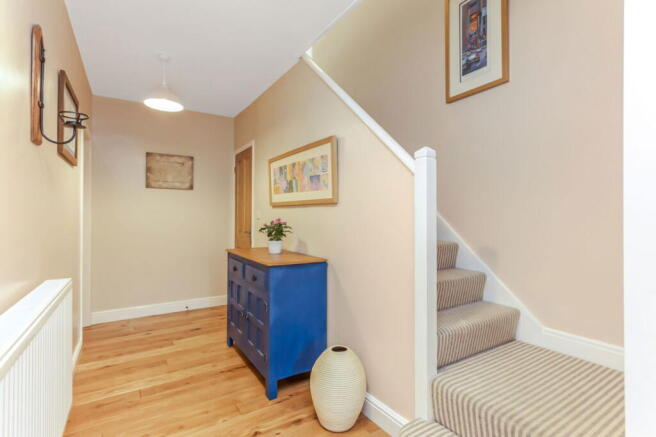 4 bed Detached for sale Image 11