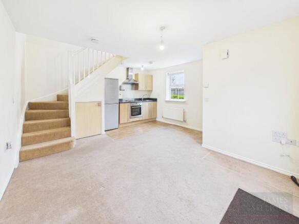 Open-Plan Kitchen, Dining & Living Area