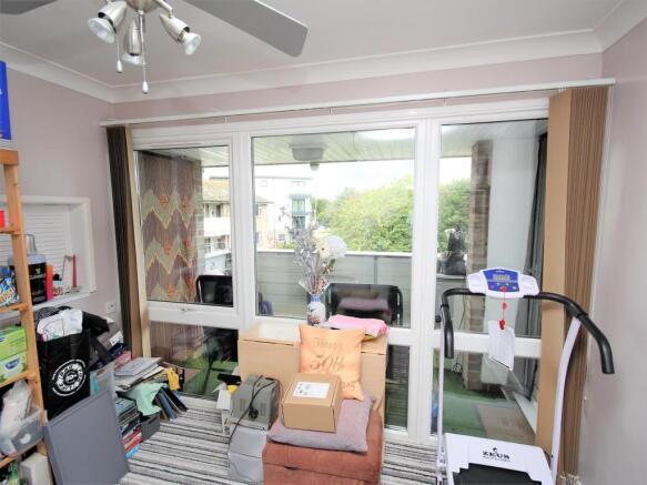 Photo 16