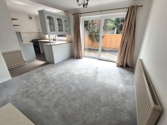 Open Plan Lounge to Kitchen